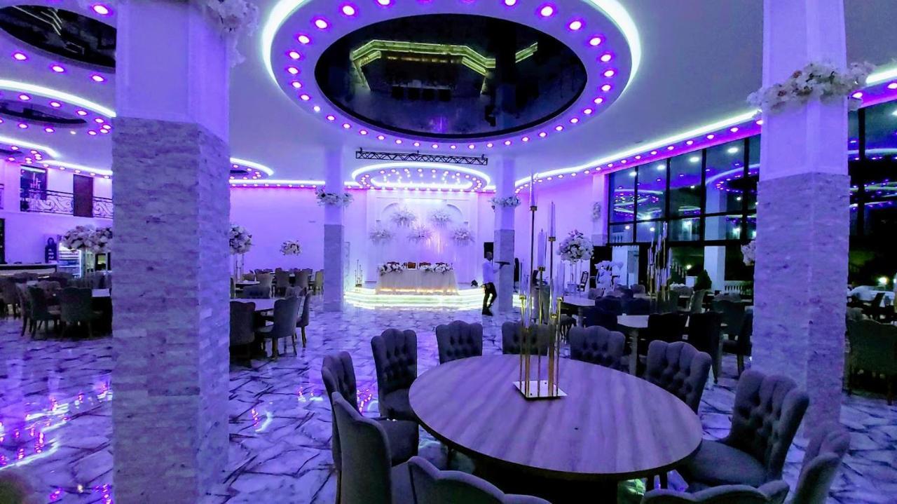 Hotel Zura Palace Кваріаті Екстер'єр фото